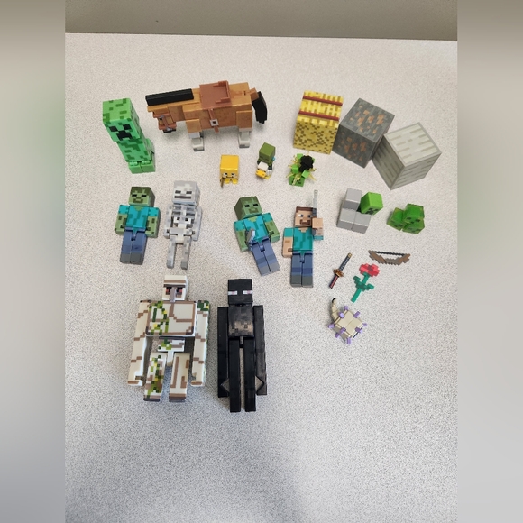Minecraft Action Figure Toy - Picture 1 of 6